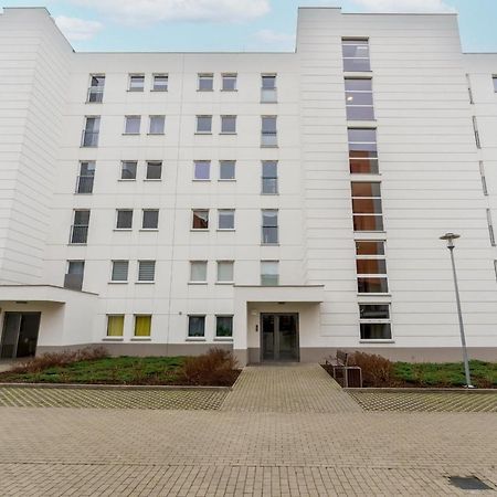 Wilczak Apartment With Free Garage Poznan By Noclegi Renters Eksteriør billede
