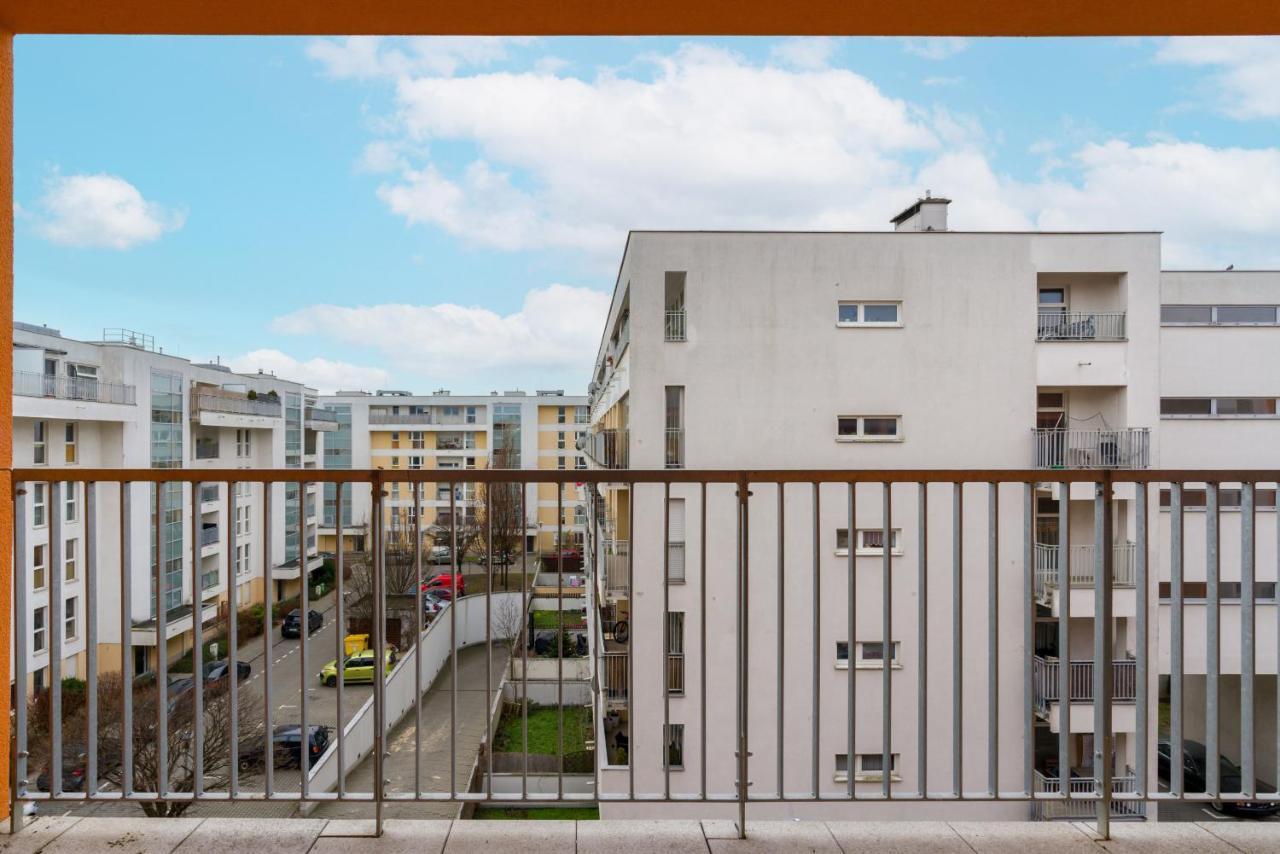 Wilczak Apartment With Free Garage Poznan By Noclegi Renters Eksteriør billede